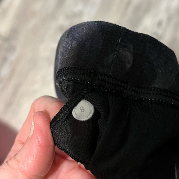 Lululemon flow Y nula bra! 😊❤️😊❤️ - Picture 5 of 5